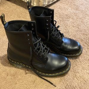 Dr. Marten Boots